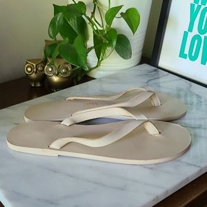 Tkees Nude All Leather Flip Flops Size 7